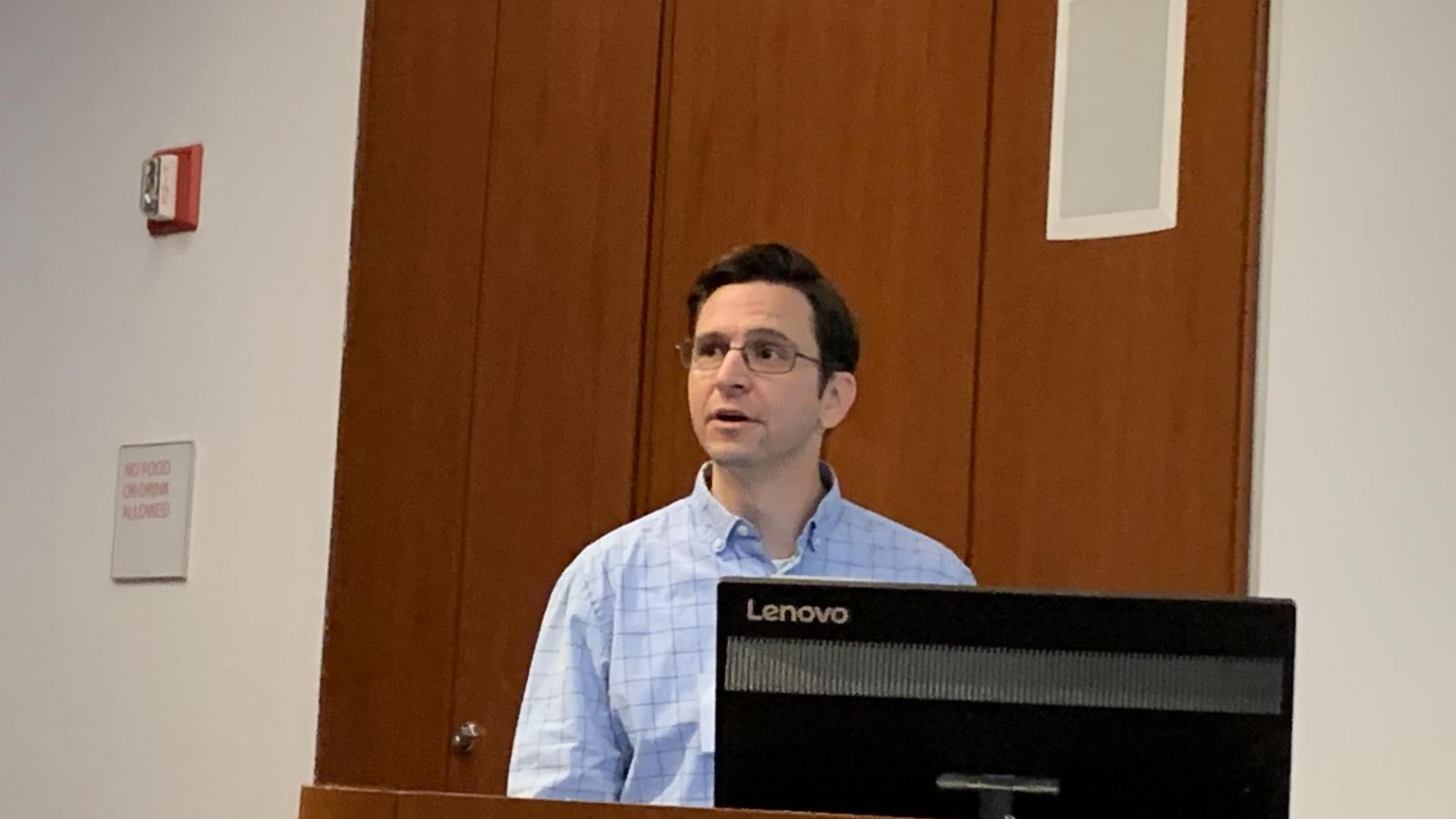 Dr. Peter Sims presenting at the 2021 Oncology/CRR Research Retreat