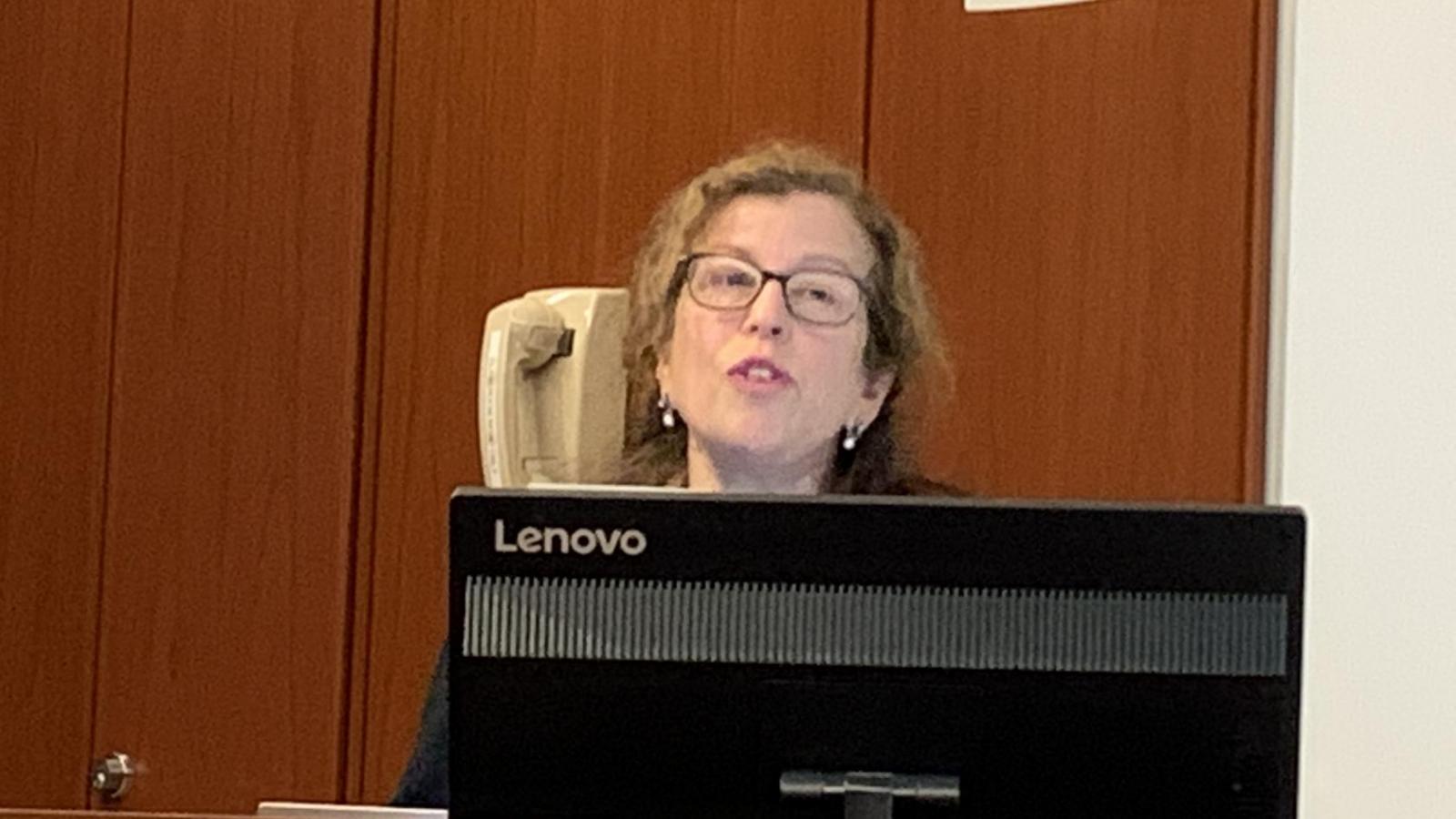 Dr. Donna Farber presenting at the 2021 Oncology/CRR Research Retreat