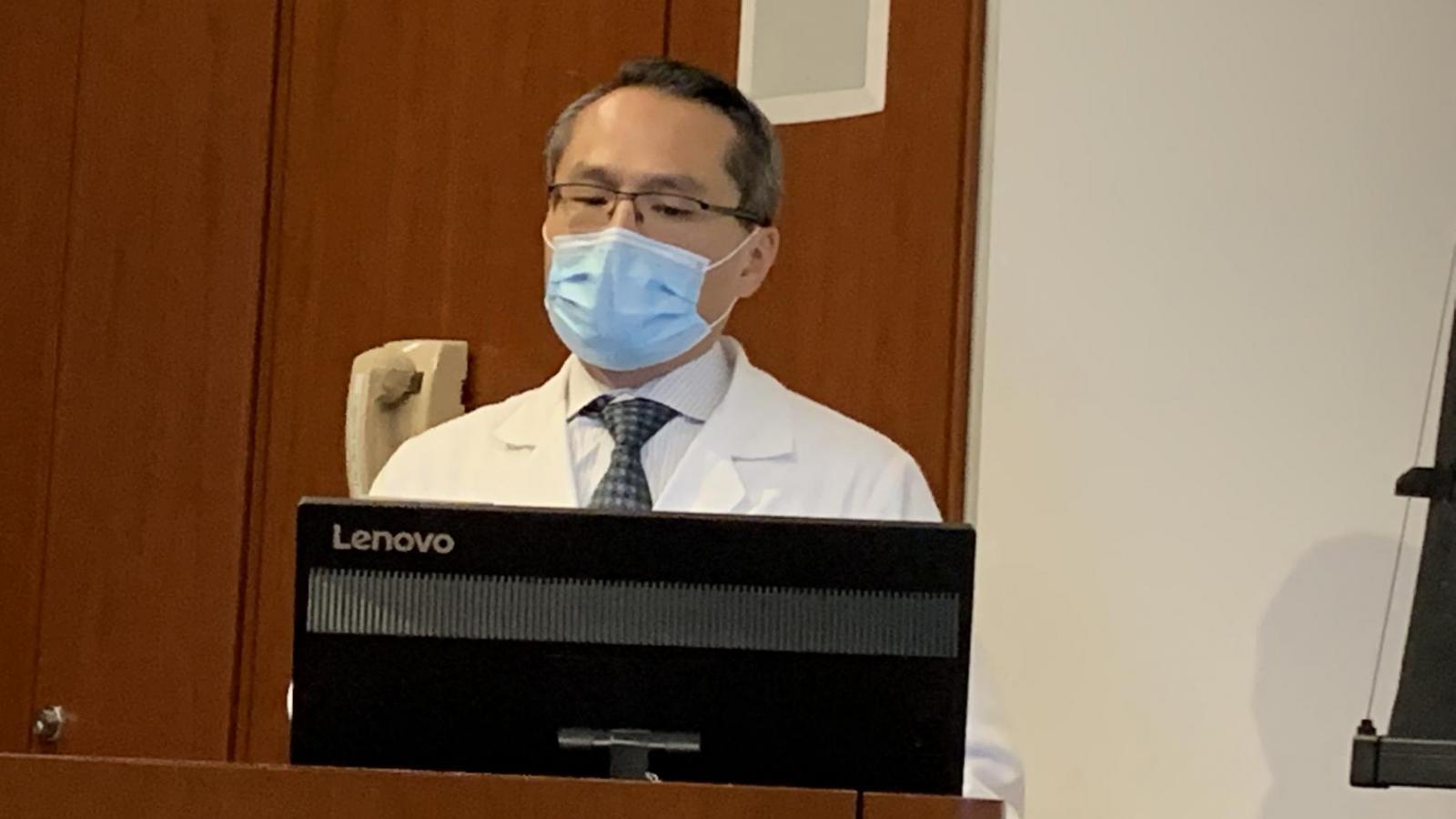 Dr. Wang presenting at the 2021 Oncology/CRR Research Retreat